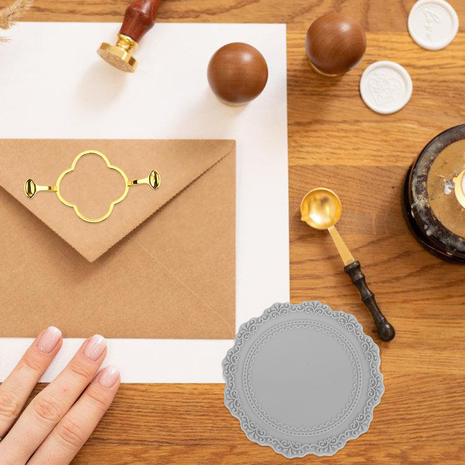 ชุดแม่พิมพ์ซีลขี้ผึ้ง 1 ชุด พร - Wax Seal Stamp Kit บทวิจารณ์และราคา